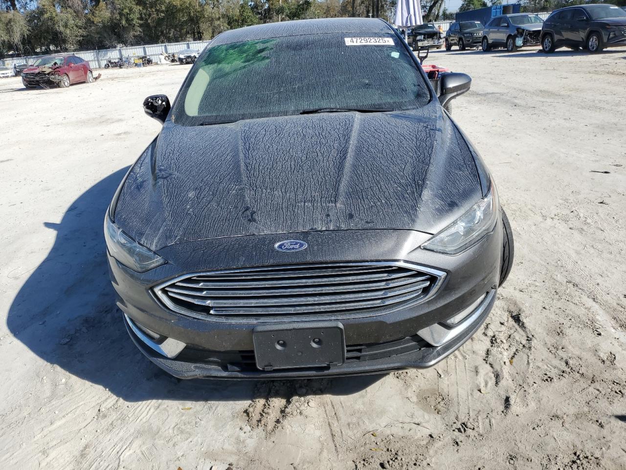 2017 Ford Fusion - Image 5