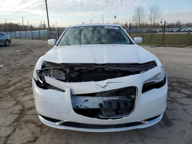 Sedans CHRYSLER 300 2016 Biały