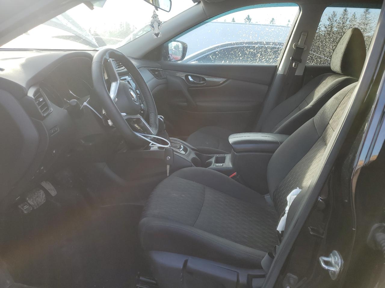 2020 Nissan Rogue - Image 7