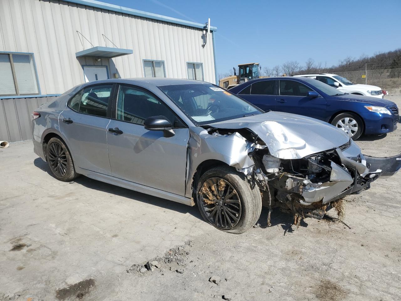 2019 Toyota Camry - Image 4