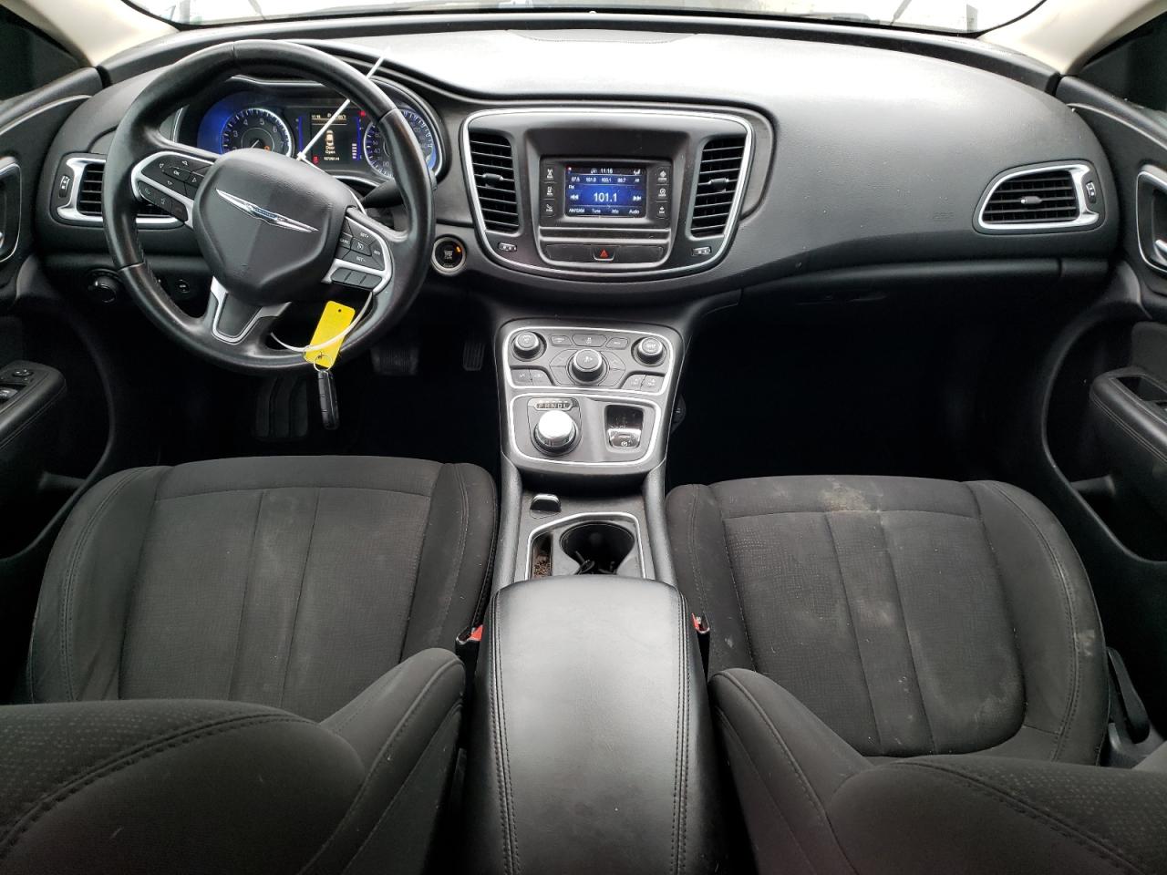 2016 Chrysler 200 - Image 8