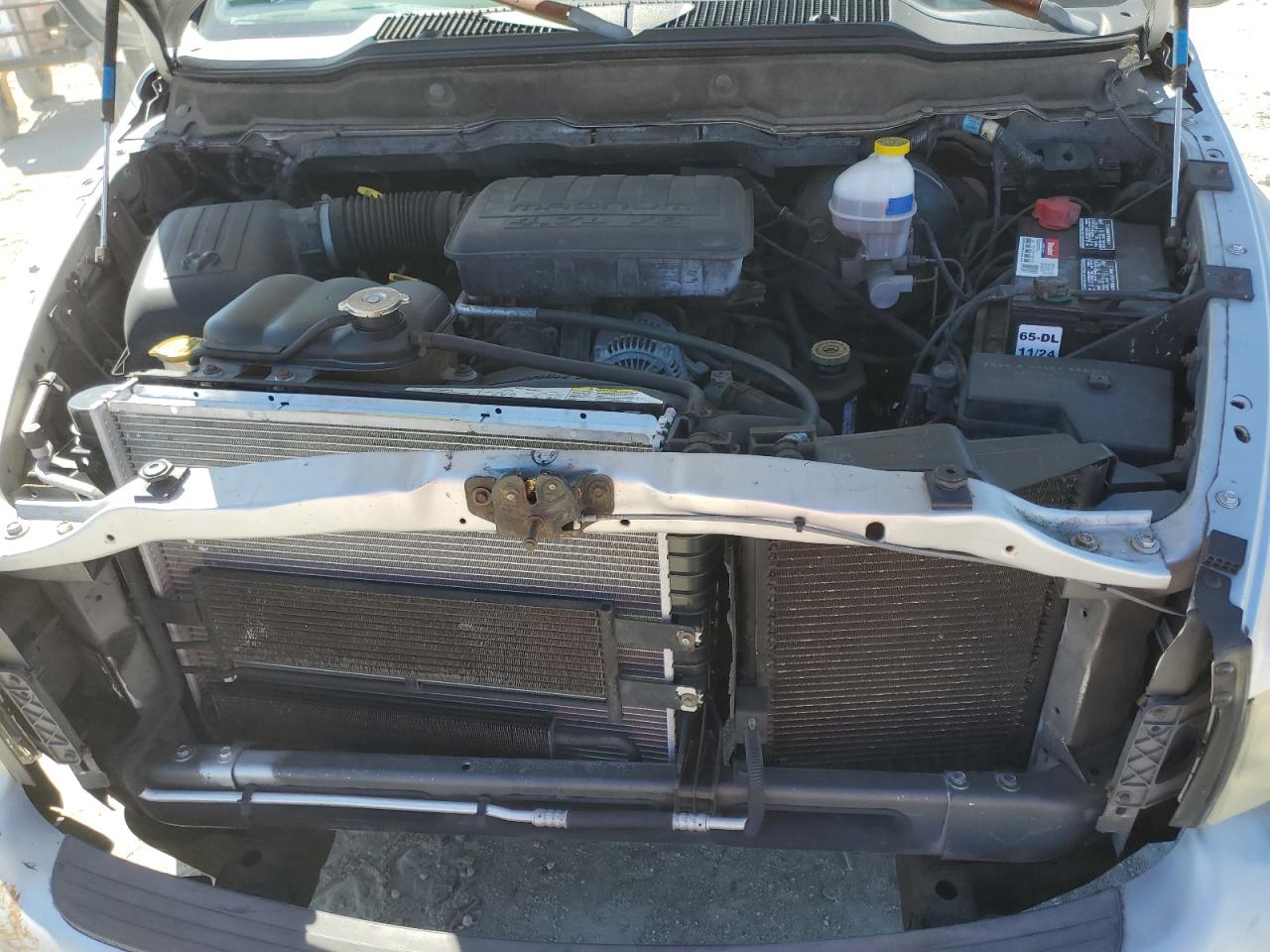 2002 Dodge RAM - Image 11