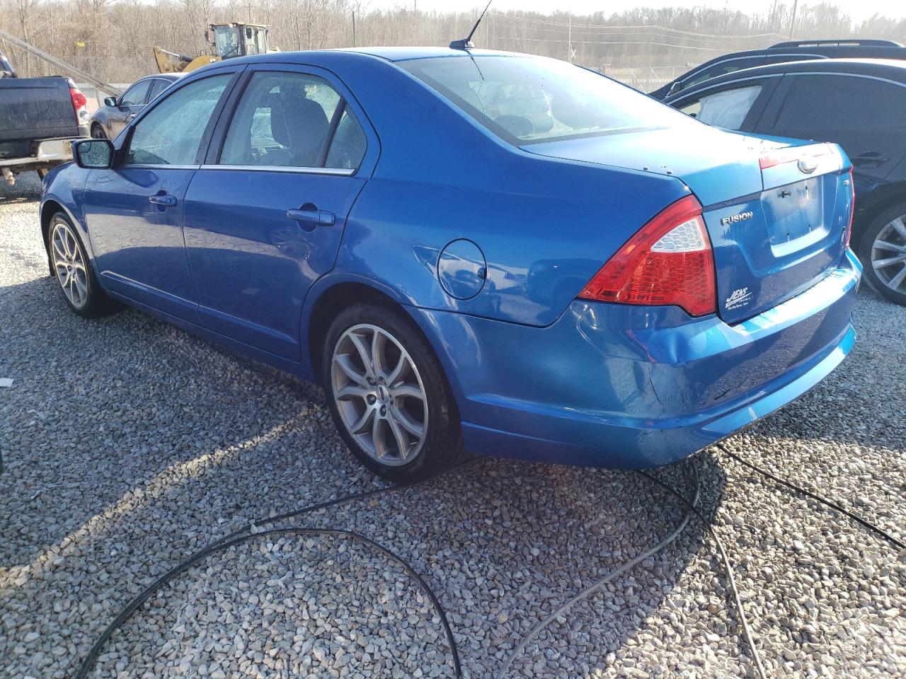 2011 Ford Fusion - Image 2