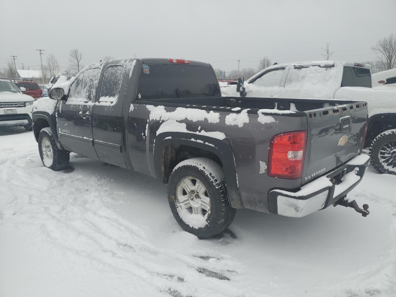 2011 Chevrolet Silverado - Image 2