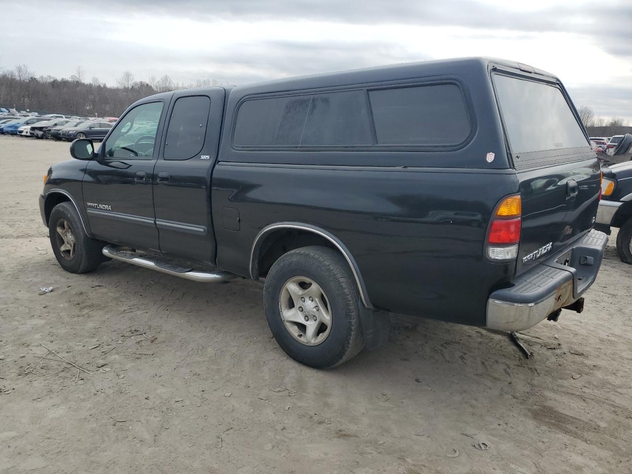 2004 Toyota Tundra - Image 2