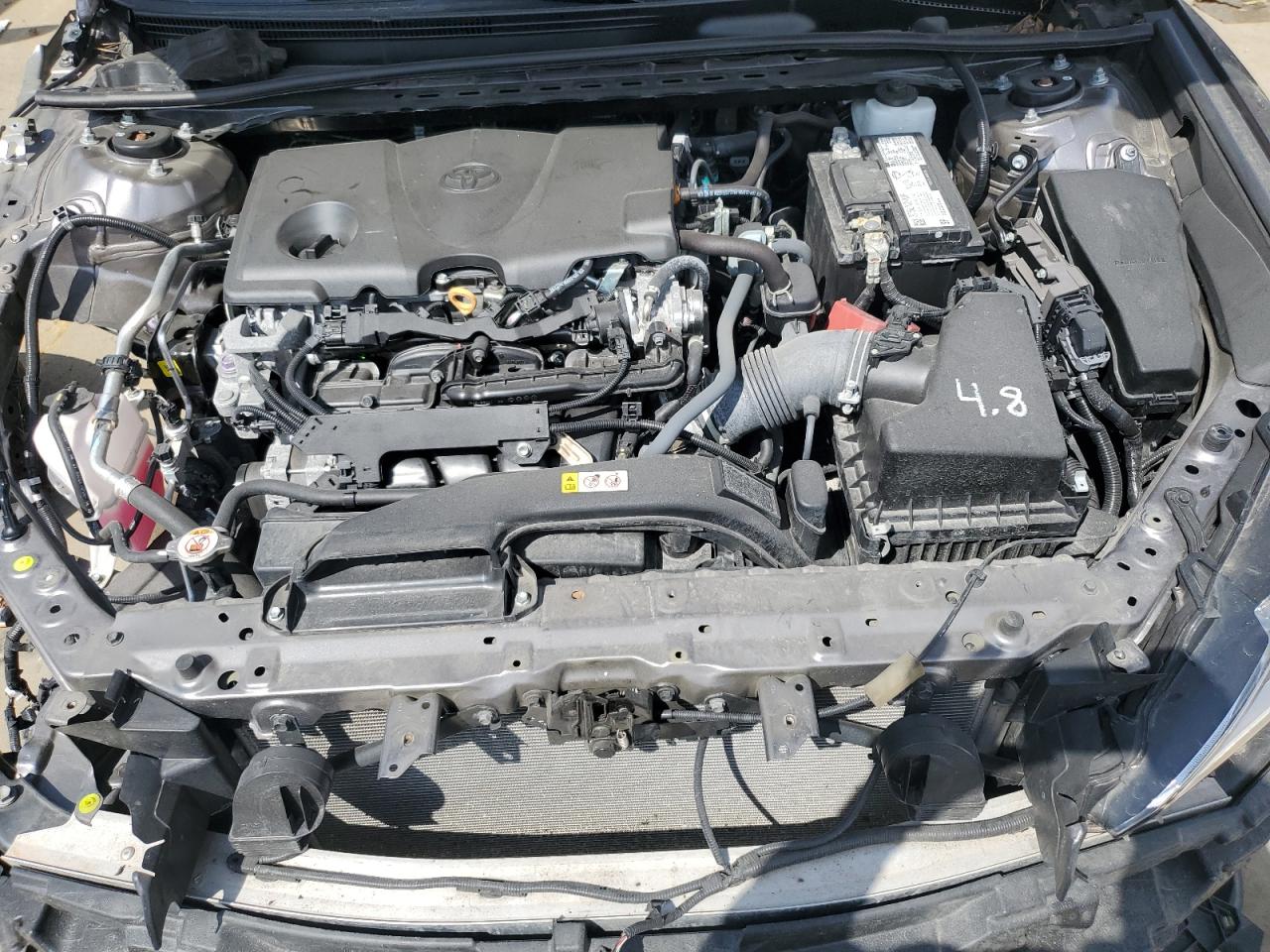 2022 Toyota Camry - Image 11
