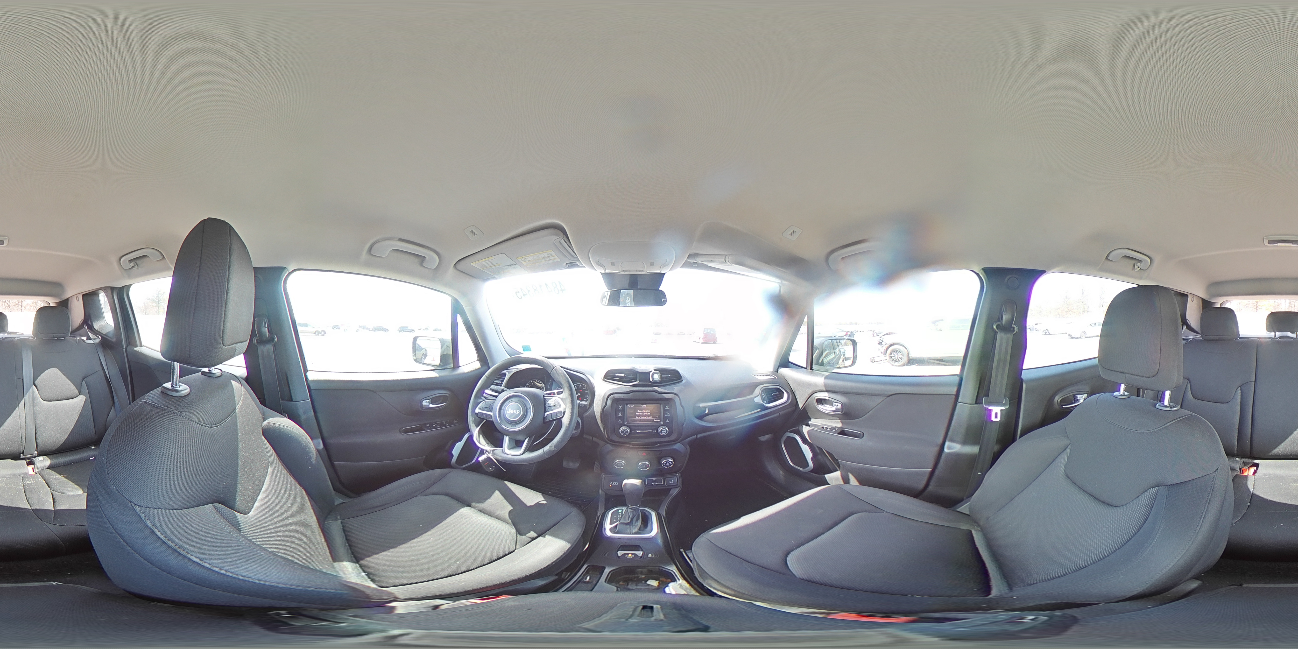 2019 Jeep Renegade - Image 14