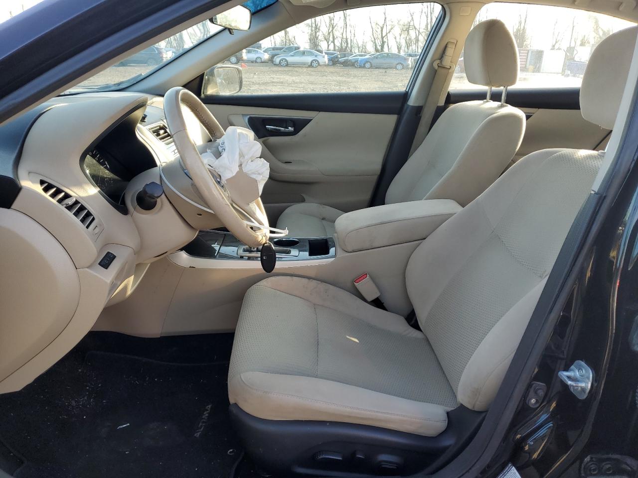 2015 Nissan Altima - Image 7