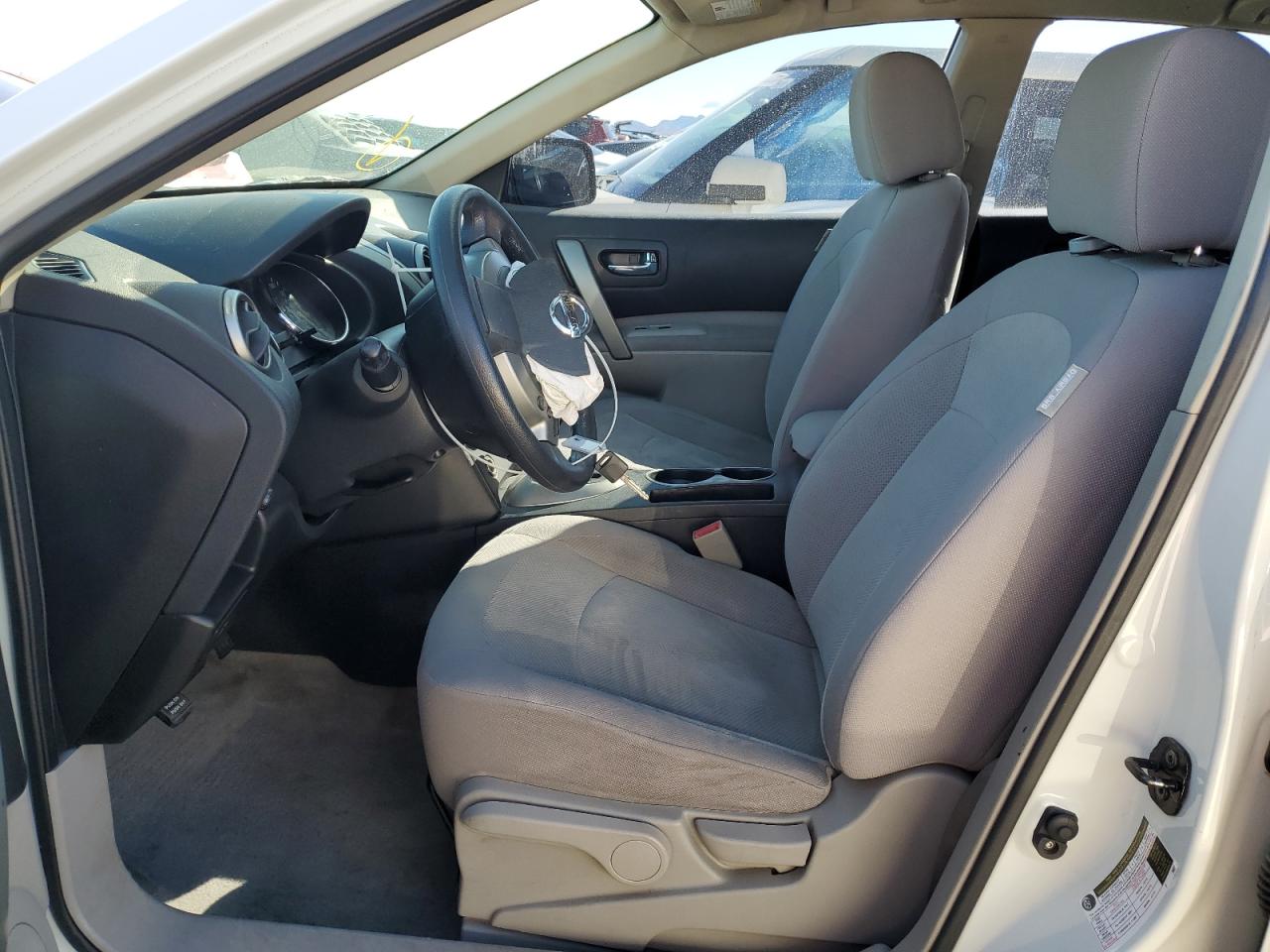 2011 Nissan Rogue - Image 7