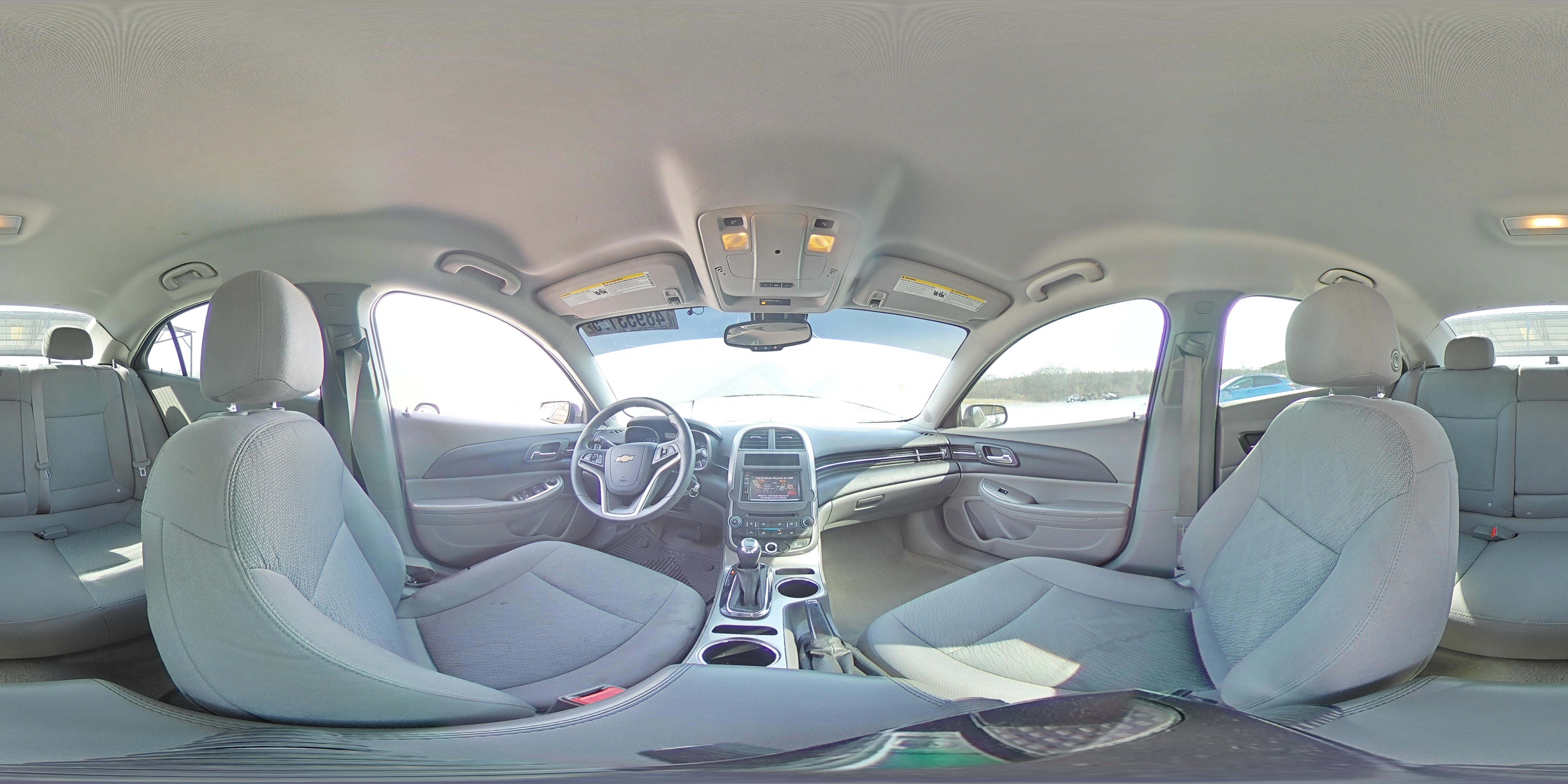 2015 Chevrolet Malibu - Image 12