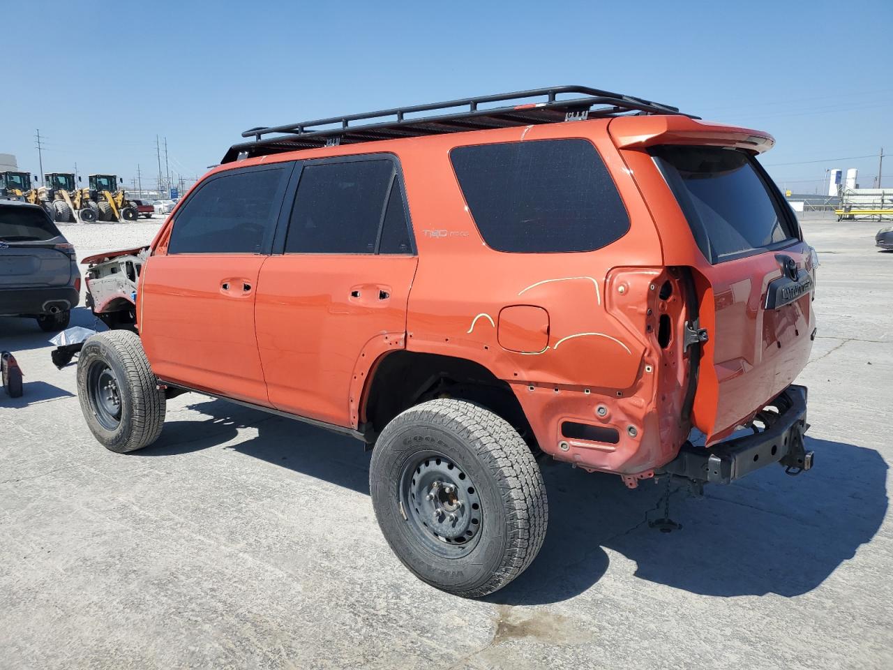 2015 Toyota 4Runner - Image 2
