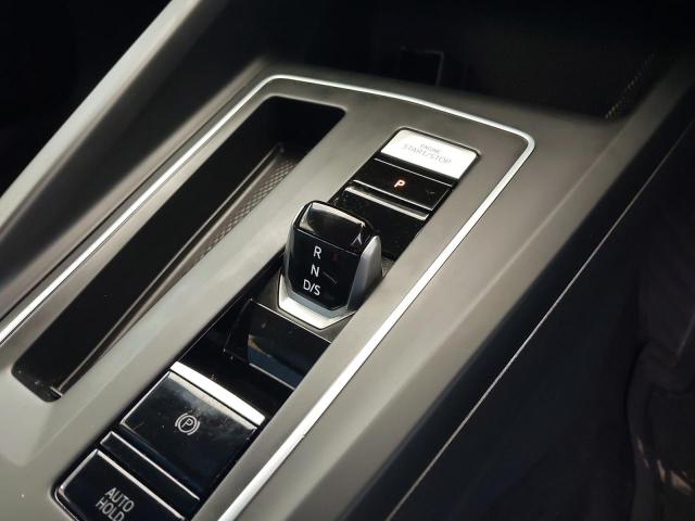 2024 VOLKSWAGEN GOLF LIFE