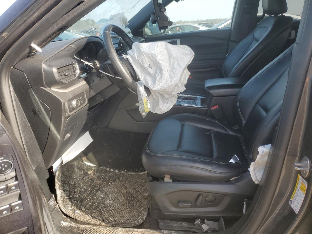 2020 Ford Explorer - Image 7
