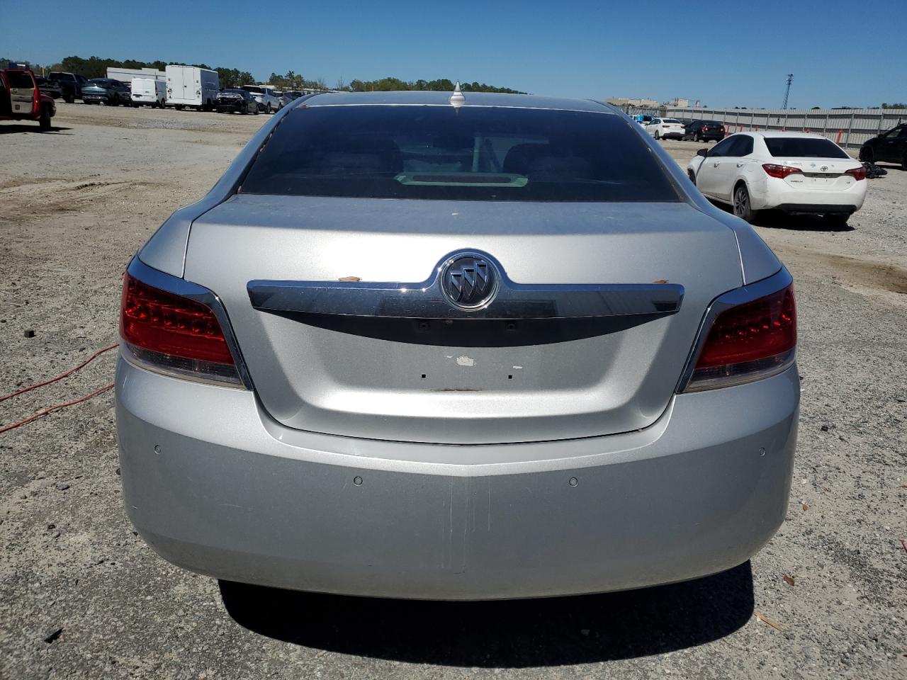 2011 Buick LaCrosse - Image 6