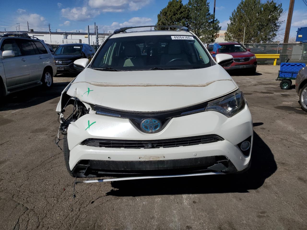 2016 Toyota RAV 4 - Image 5