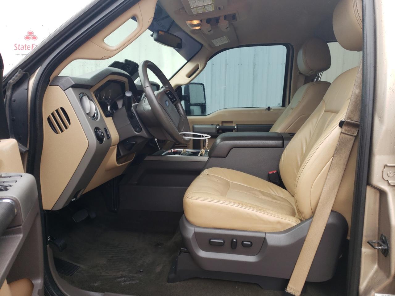 2014 Ford F250 - Image 7