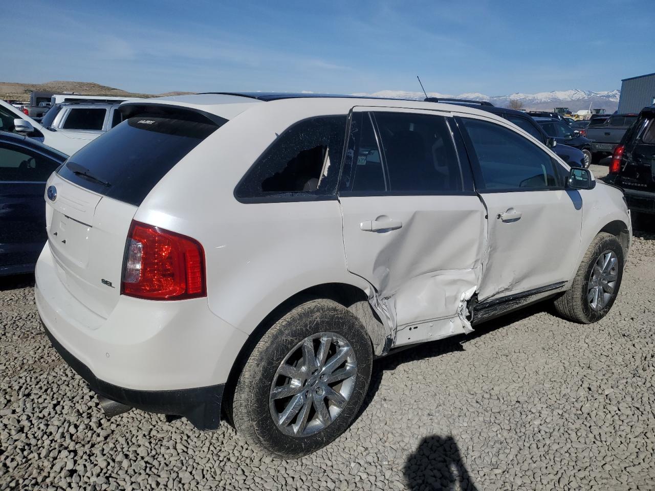 2014 Ford Edge - Image 3