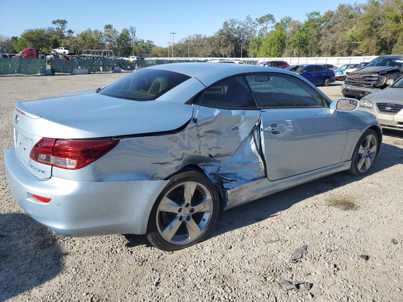 2010 Lexus IS - Image 3