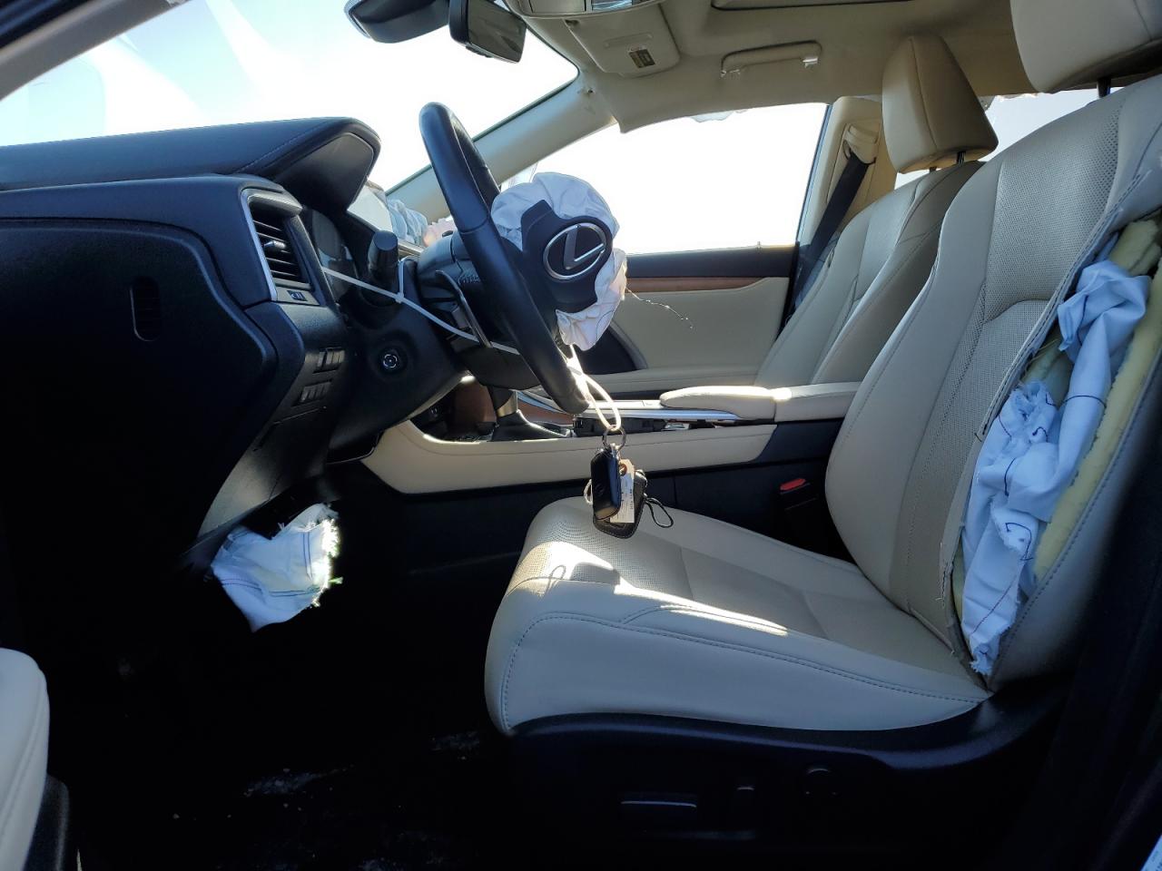 2022 Lexus RX - Image 7