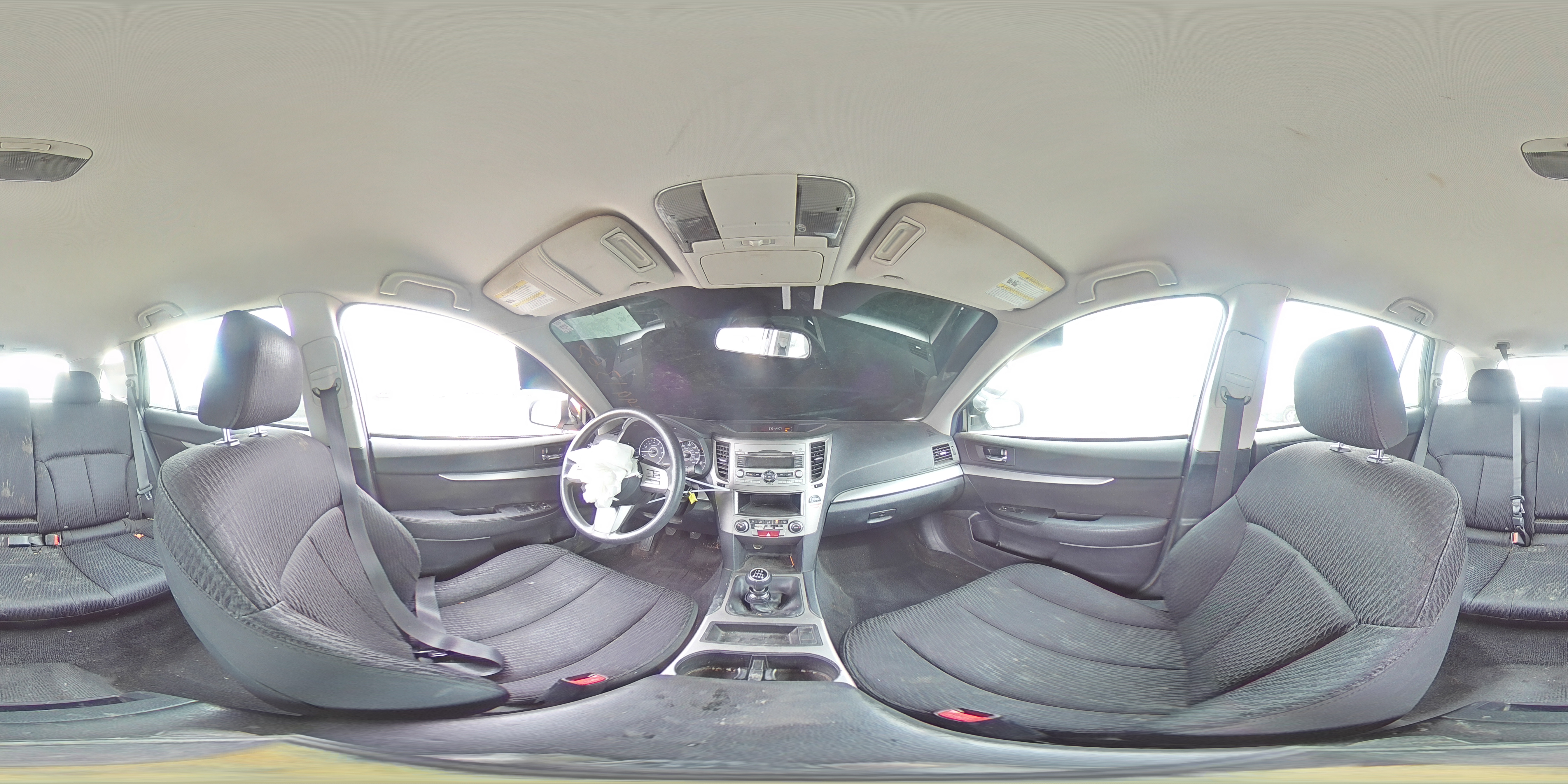 2011 Subaru Outback - Image 13