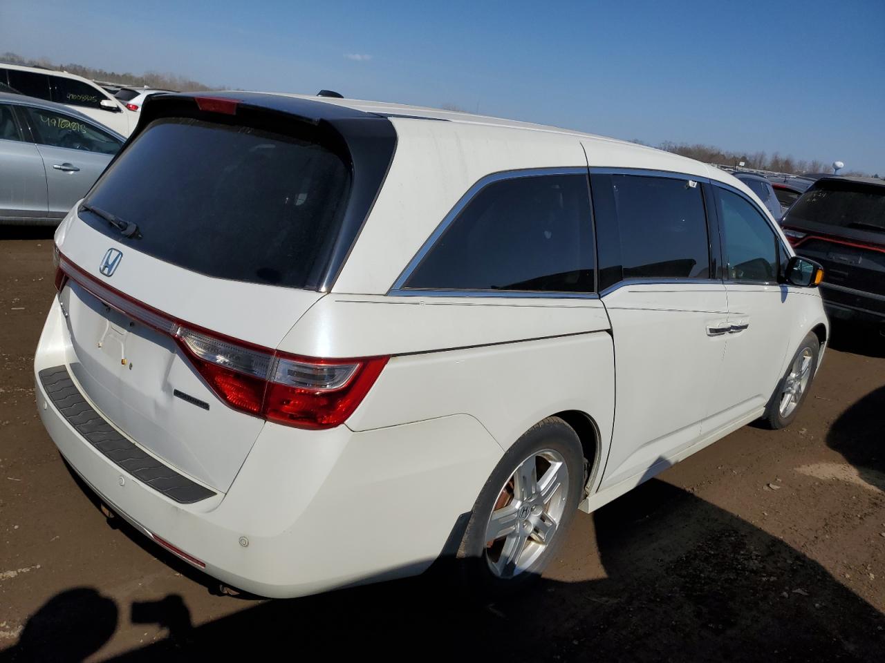 2012 Honda Odyssey - Image 3