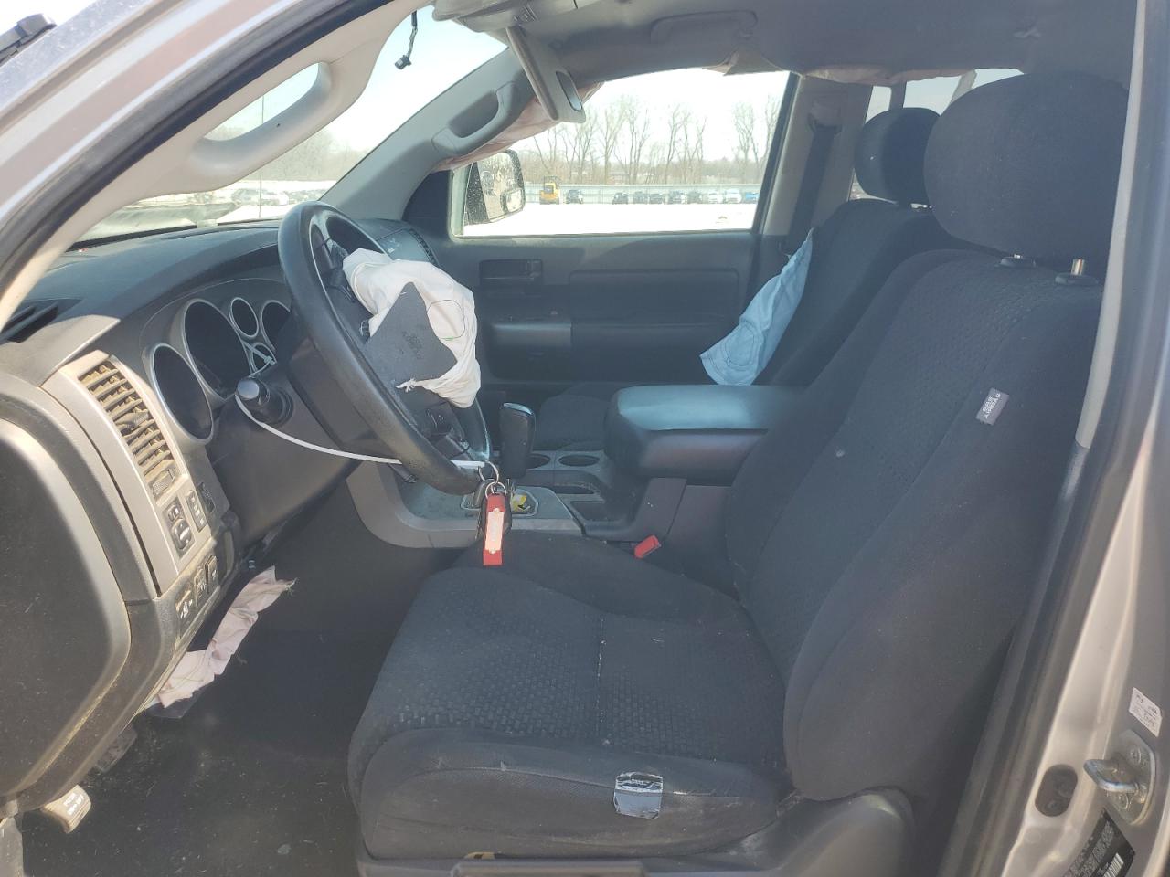 2010 Toyota Tundra - Image 7