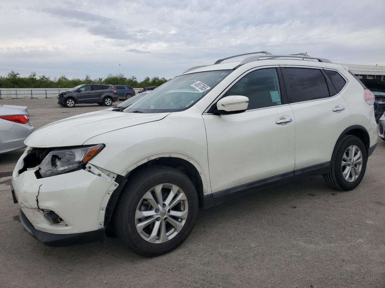 2015 Nissan Rogue - Image 1
