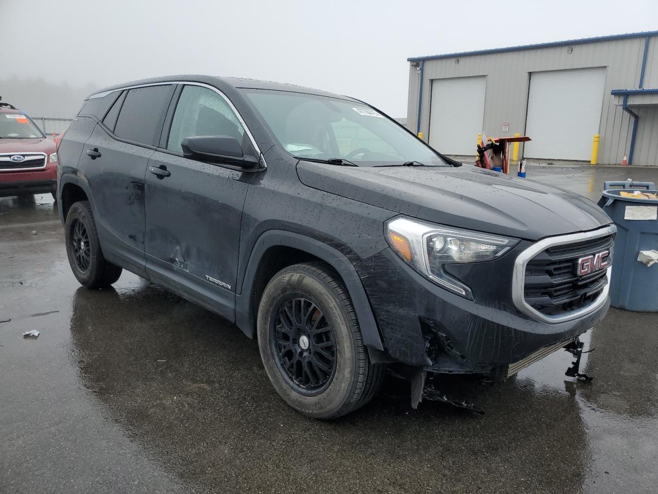 2018 GMC Terrain - Image 4