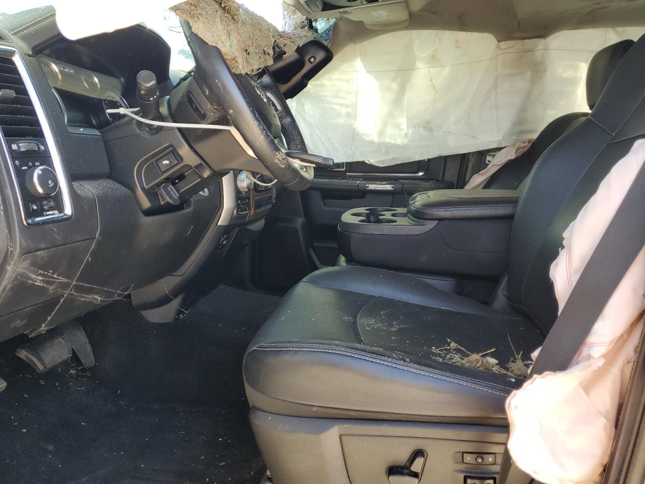 2017 RAM 1500 - Image 7