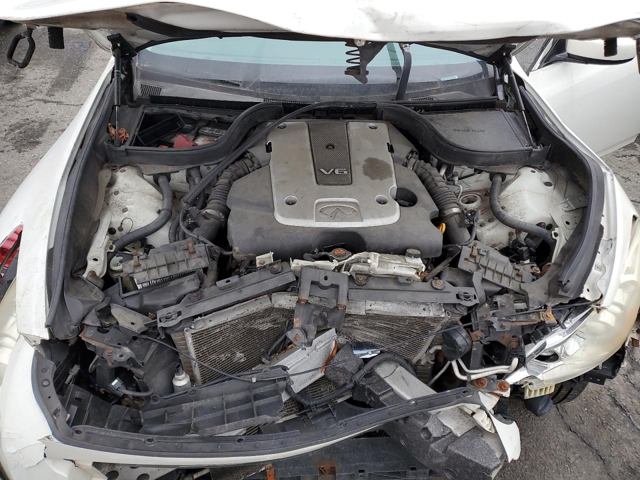 2012 Infiniti G - Image 11