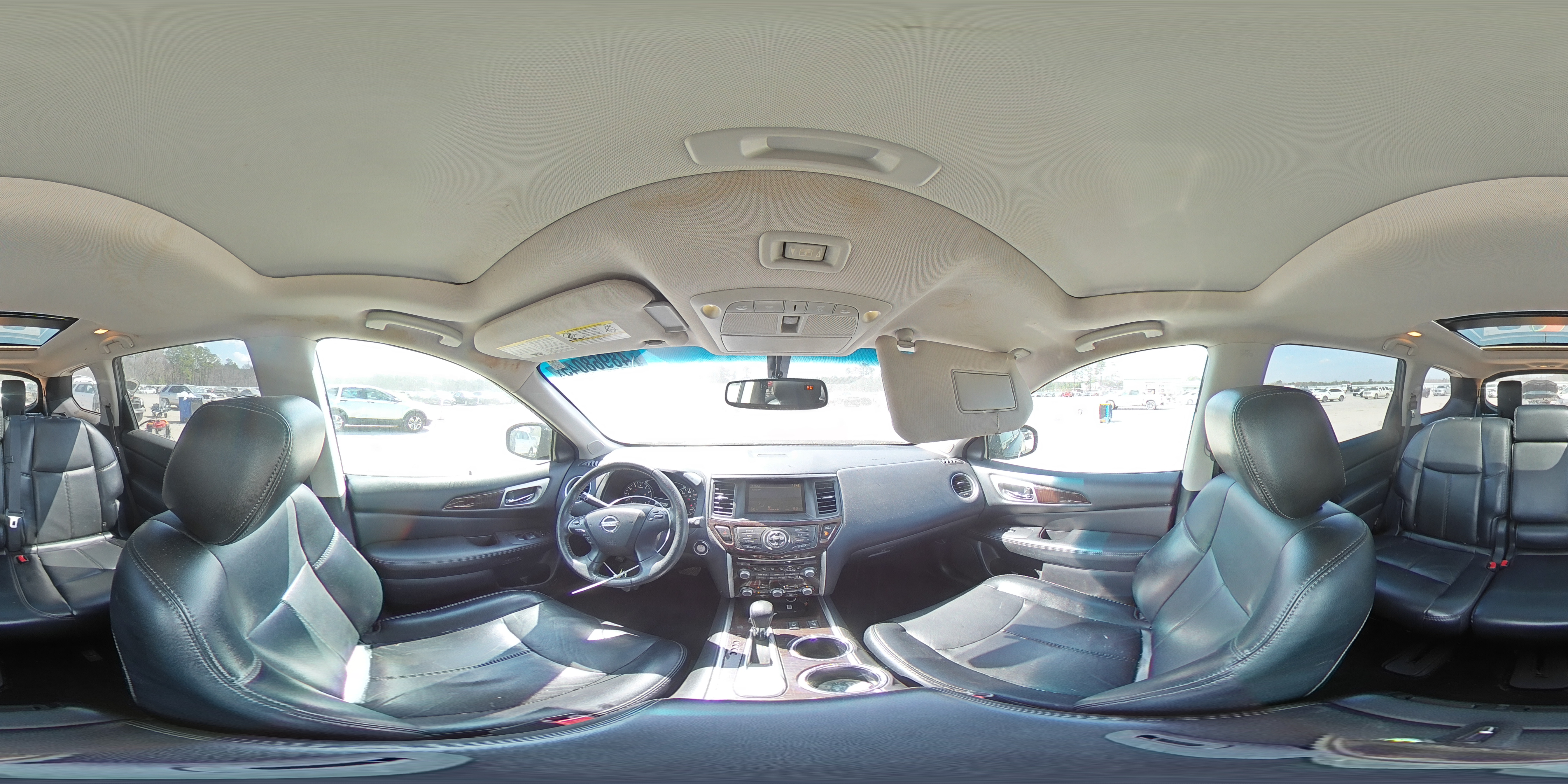 2014 Nissan Pathfinder - Image 14