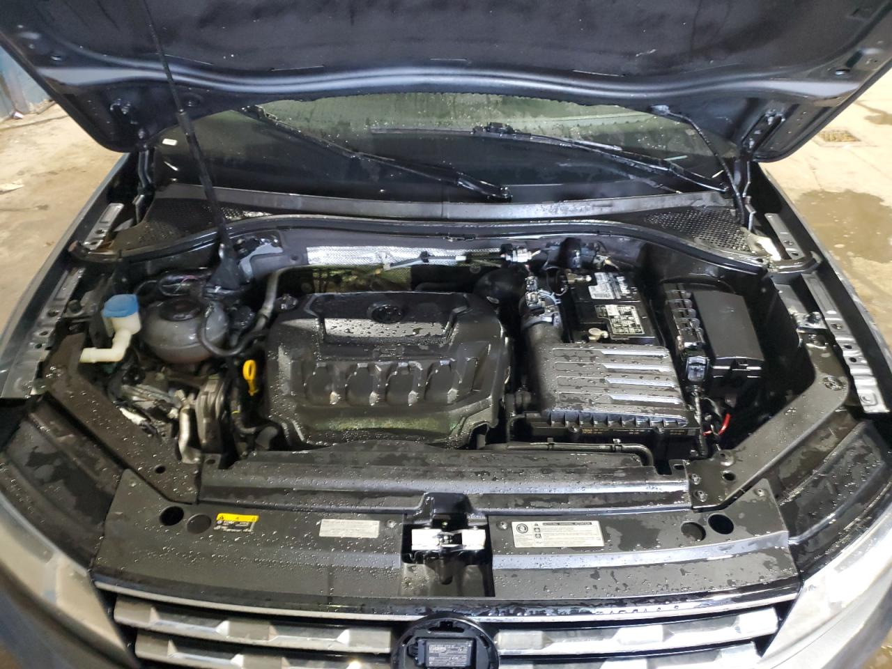 2019 Volkswagen Tiguan - Image 12