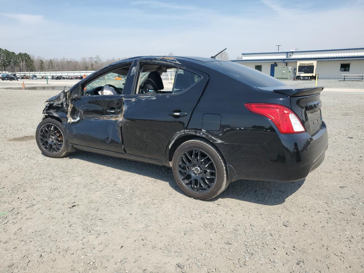 2016 Nissan Versa - Image 2