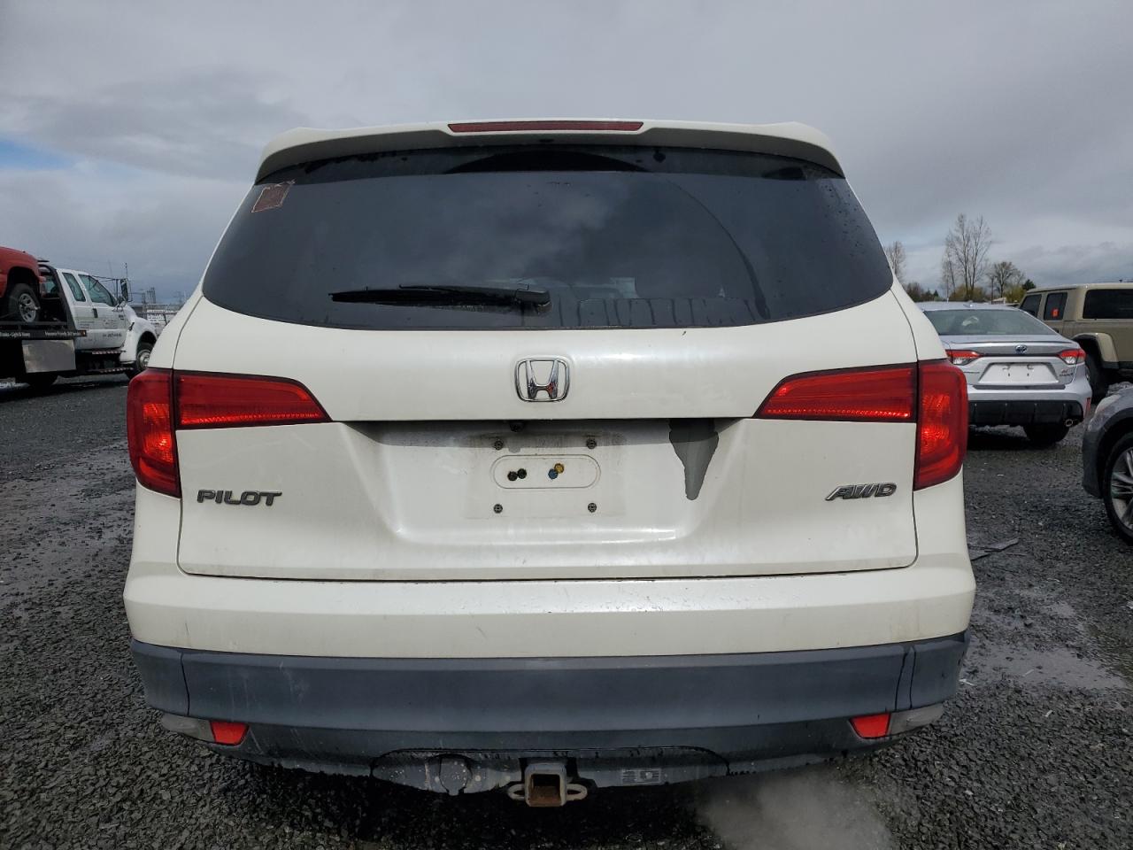 2016 Honda Pilot - Image 6
