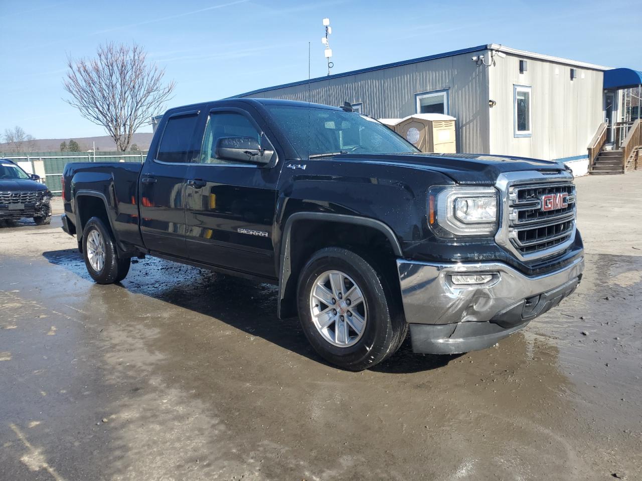 2016 GMC Sierra - Image 4