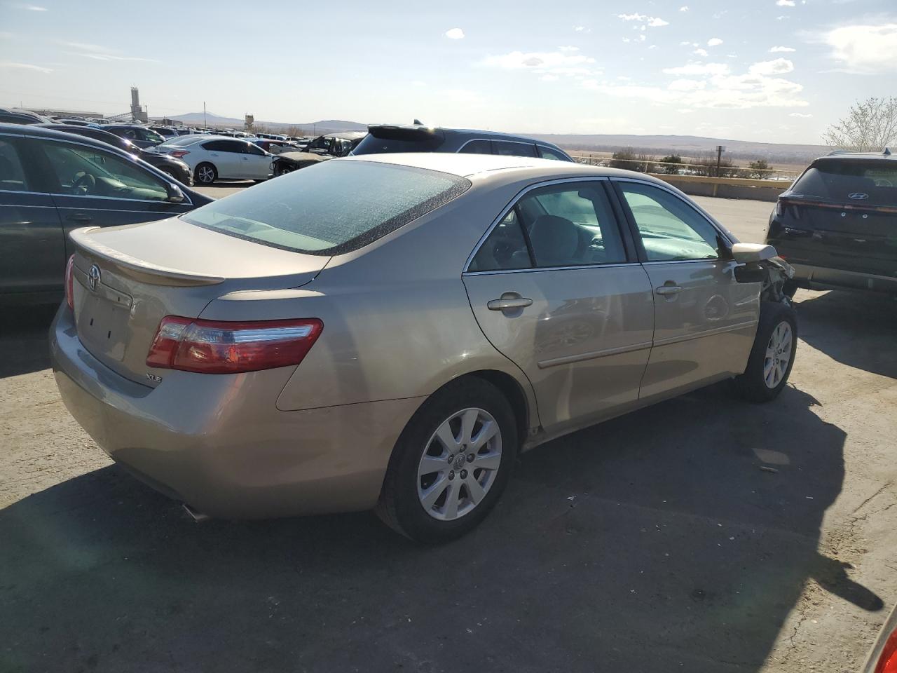 2009 Toyota Camry - Image 3