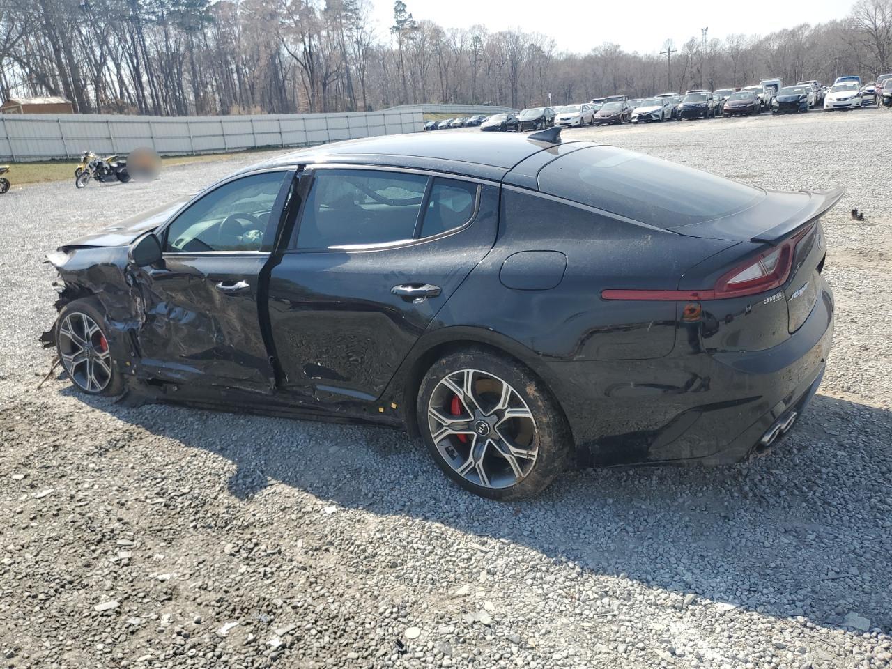 2019 Kia Stinger - Image 2