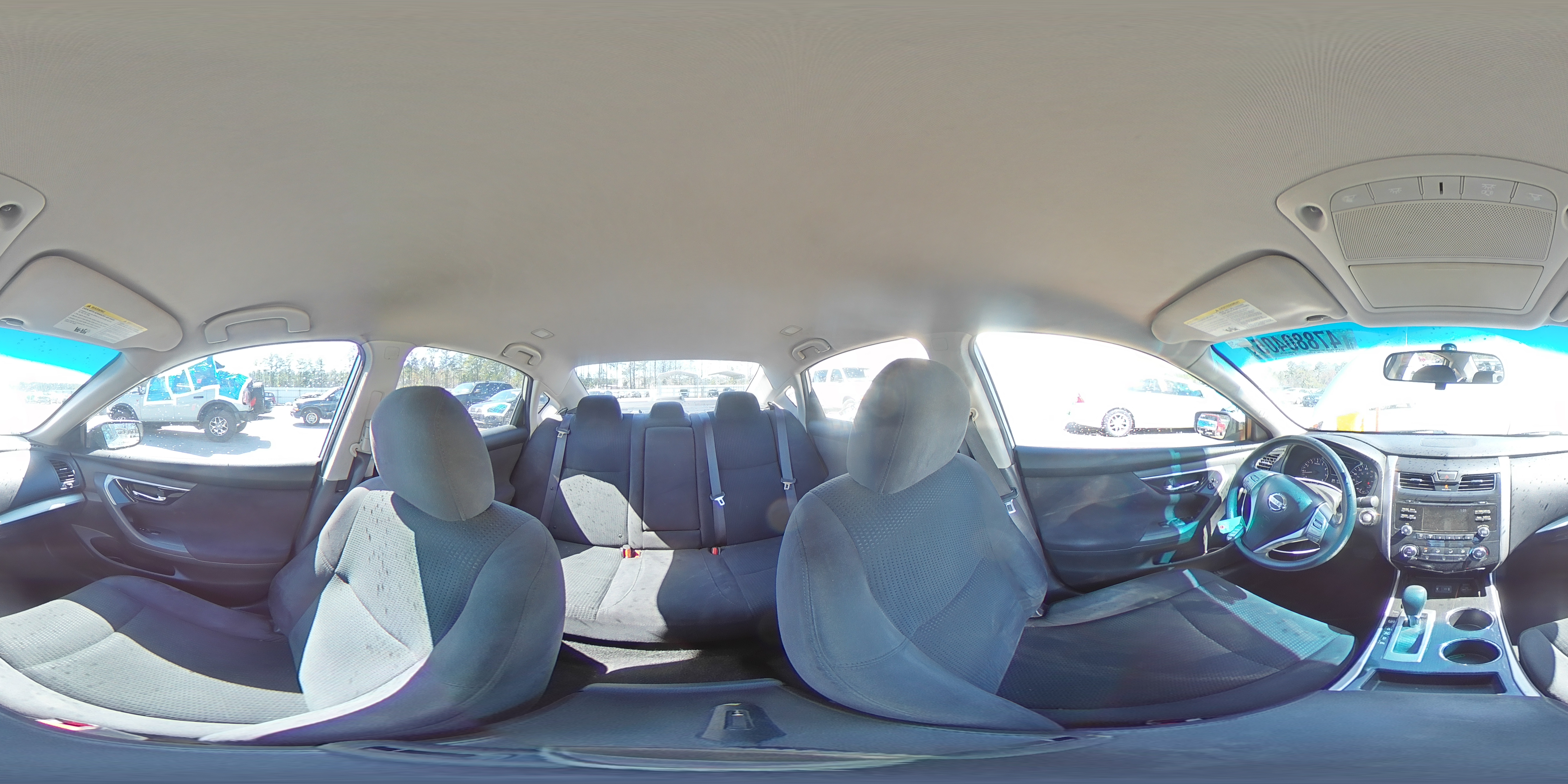 2014 Nissan Altima - Image 14