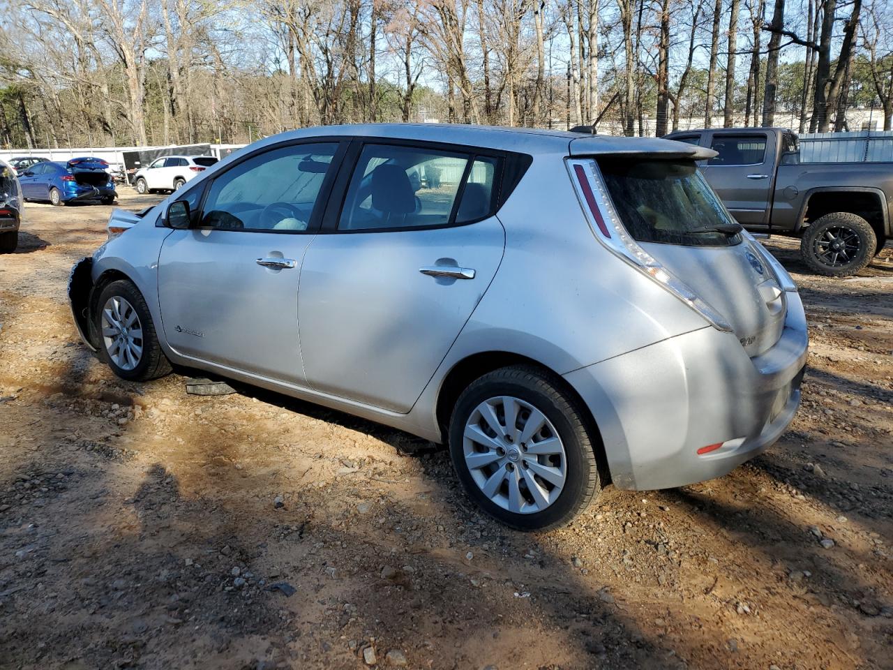 2015 Nissan Leaf - Image 2
