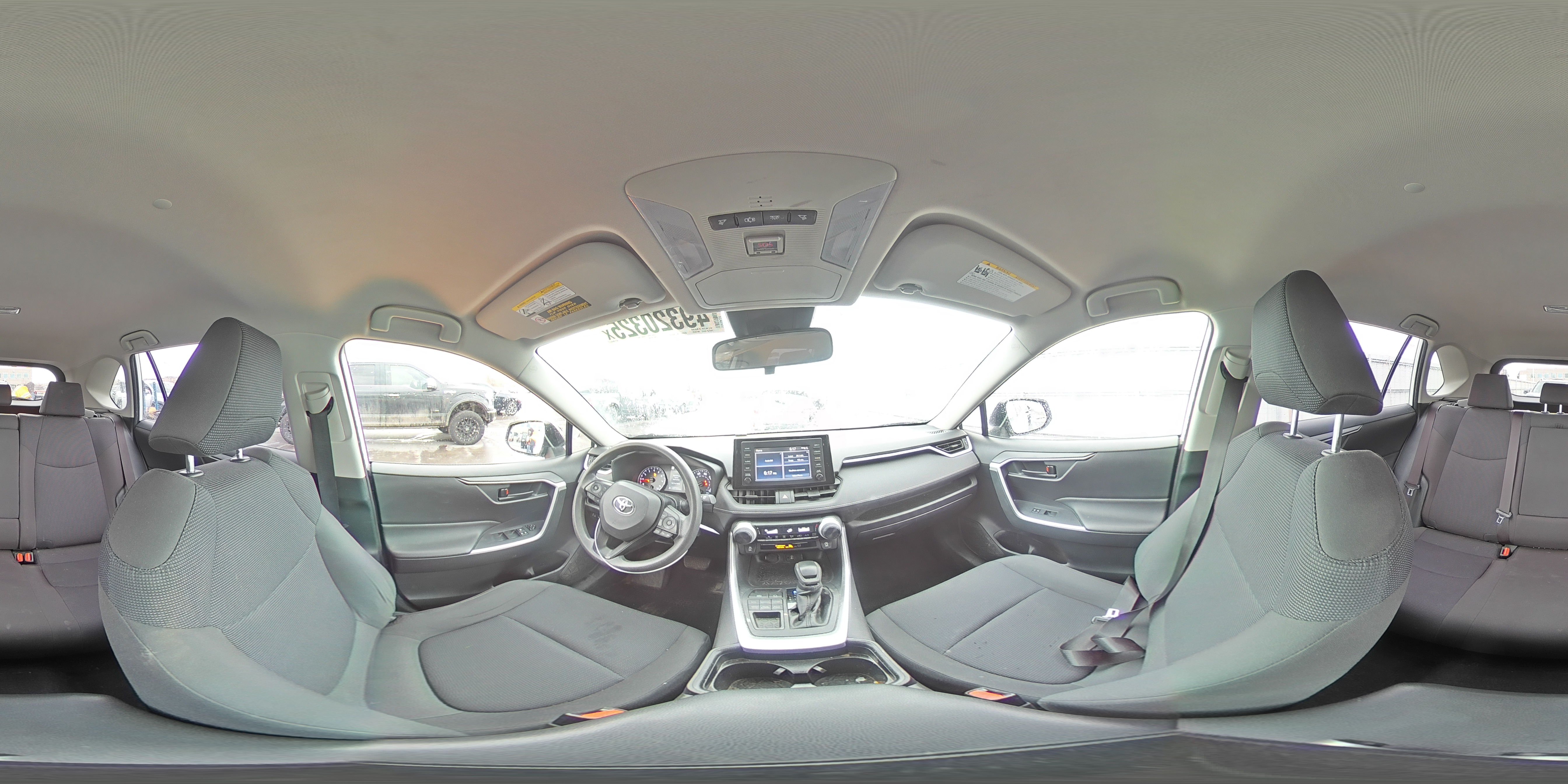 2019 Toyota RAV 4 - Image 15