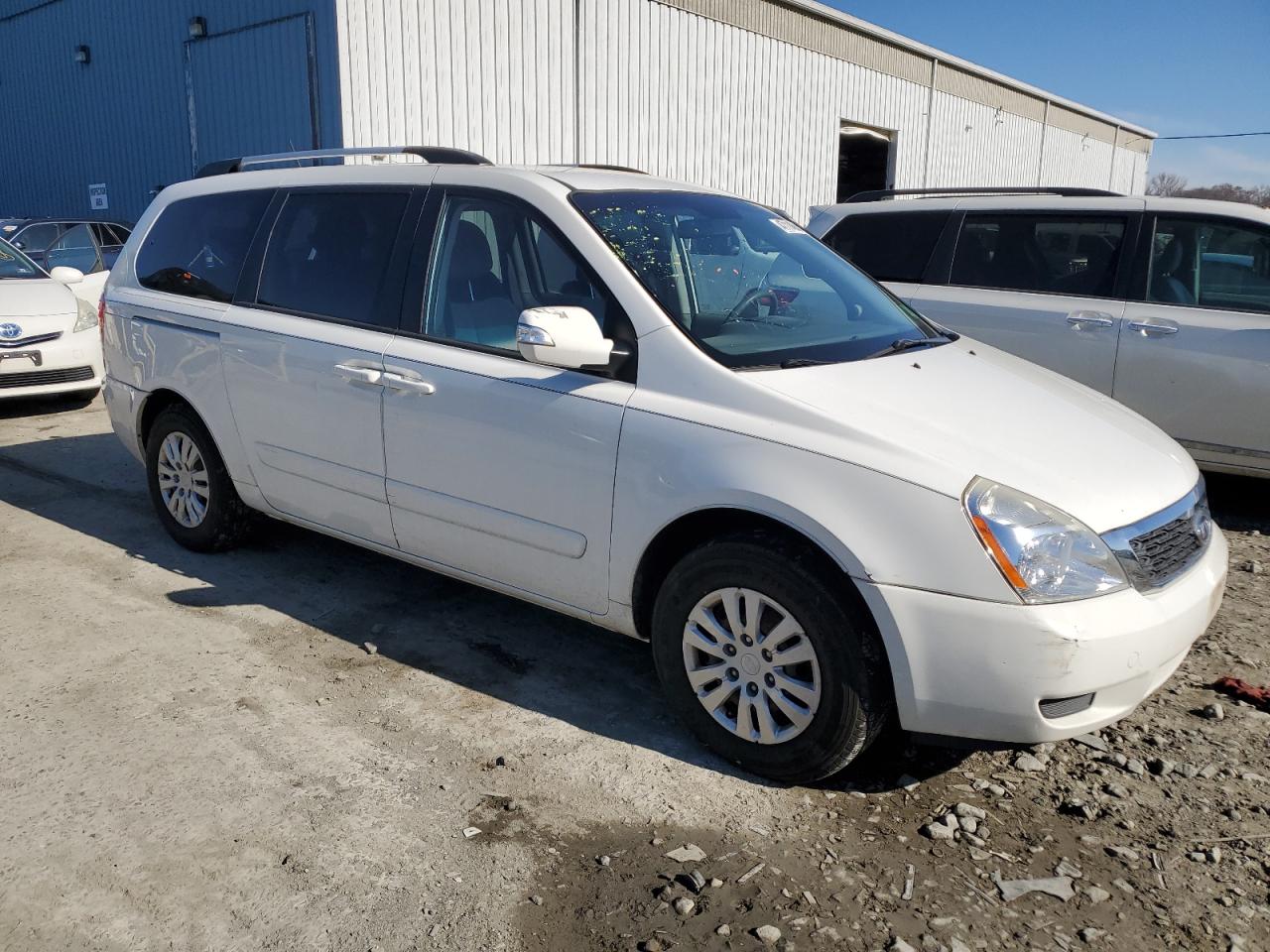 2012 Kia Sedona - Image 4