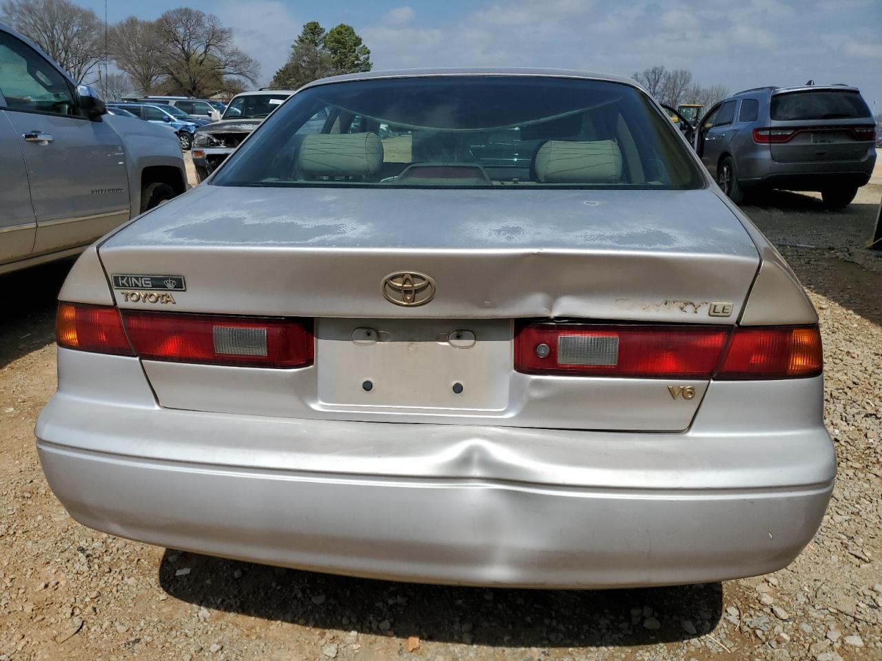 1999 Toyota Camry - Image 6