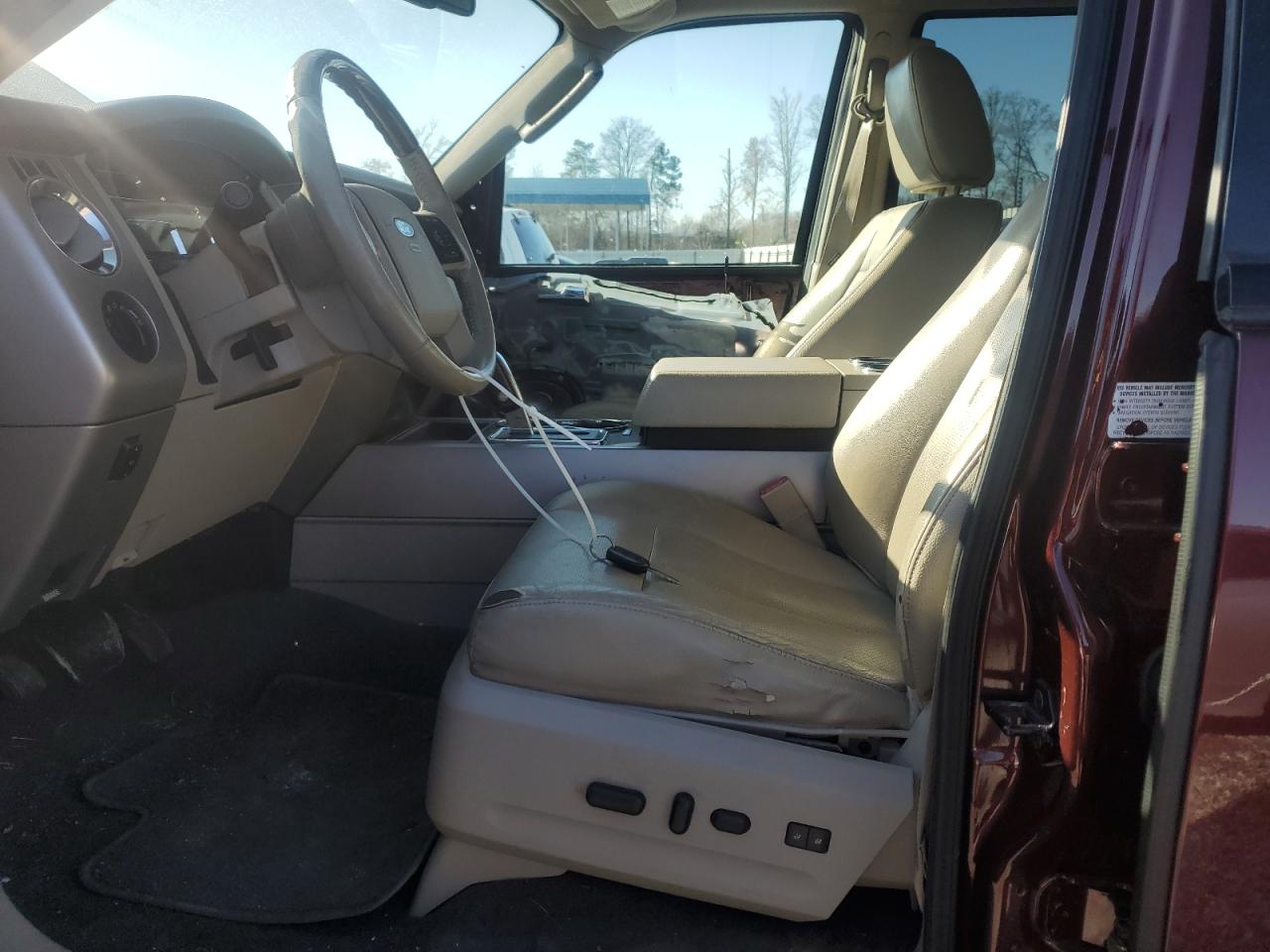 2010 Ford Expedition - Image 7