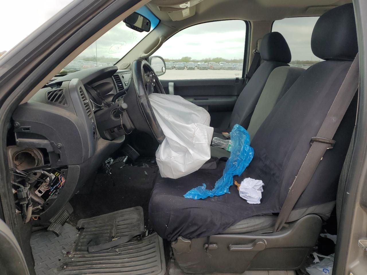2008 Chevrolet Silverado - Image 7