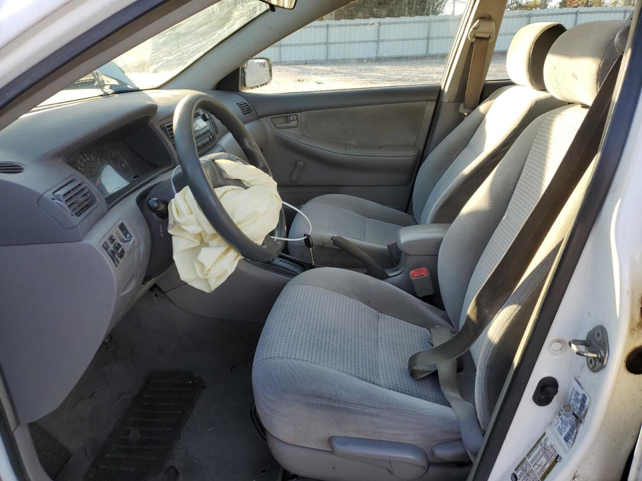 2005 Toyota Corolla - Image 7