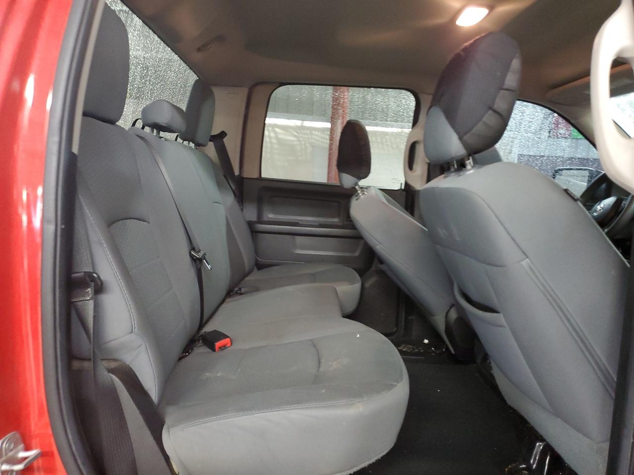 2013 RAM 1500 - Image 10