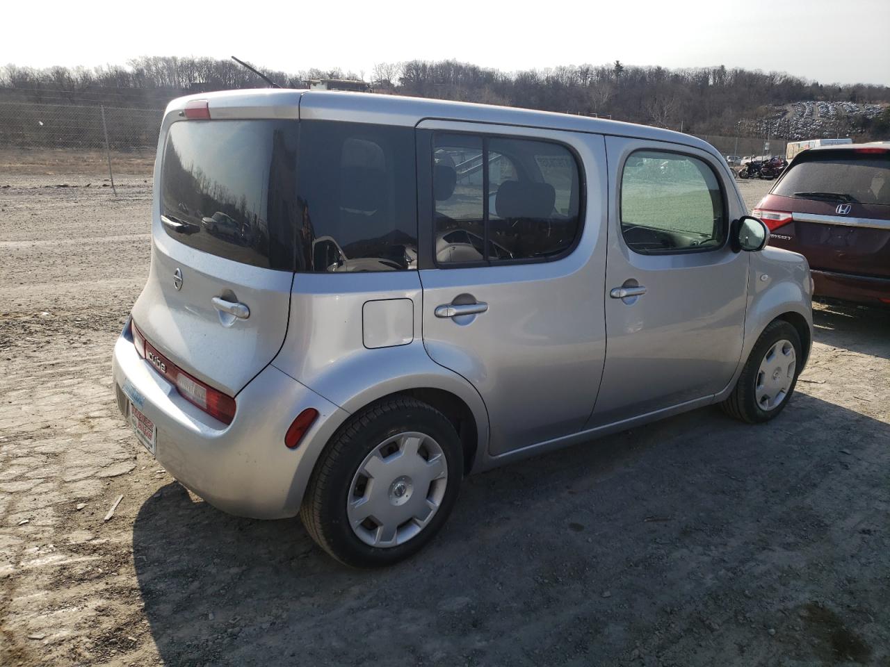2010 Nissan Cube - Image 3