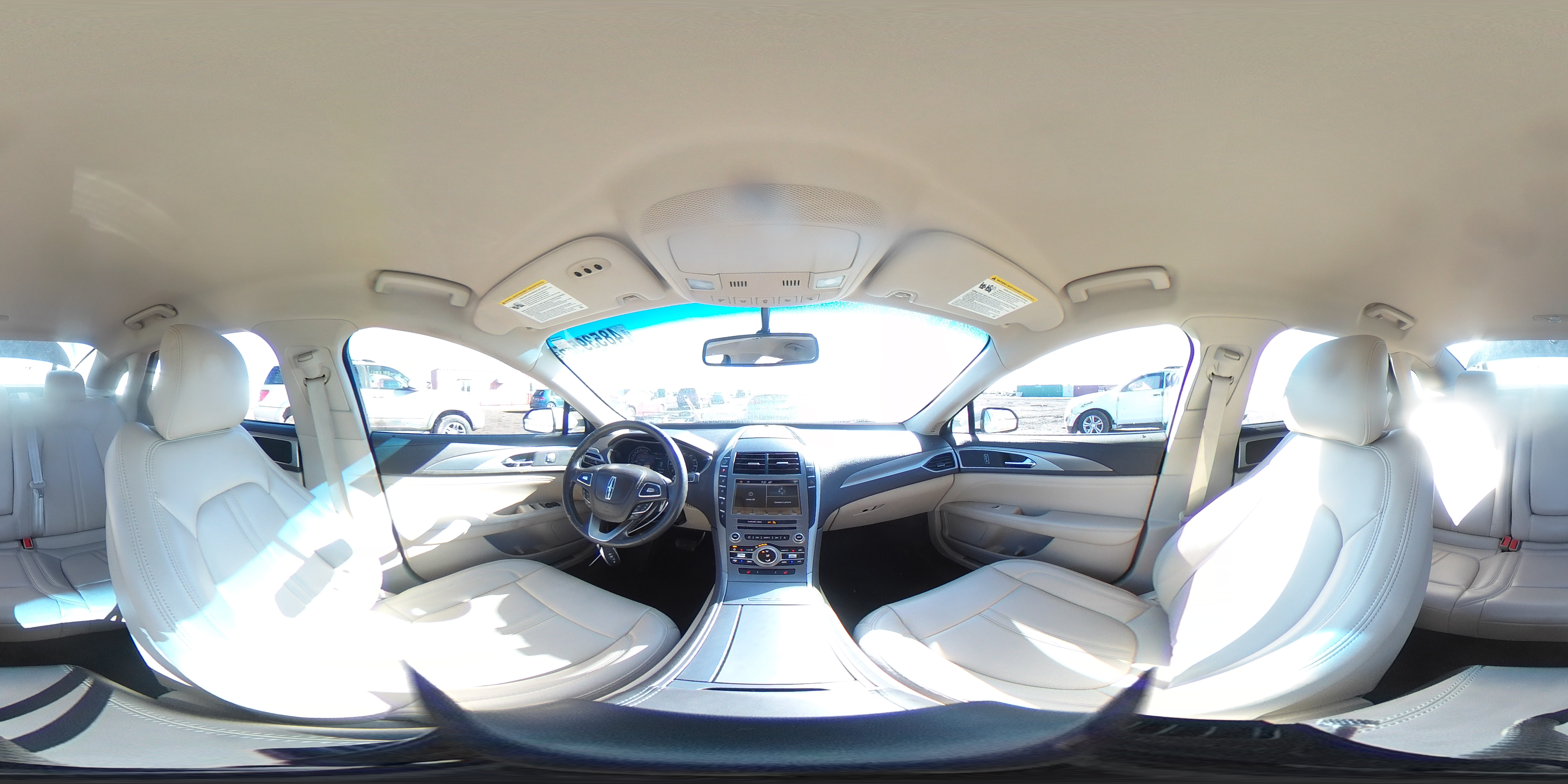 2017 Lincoln MKZ - Image 12