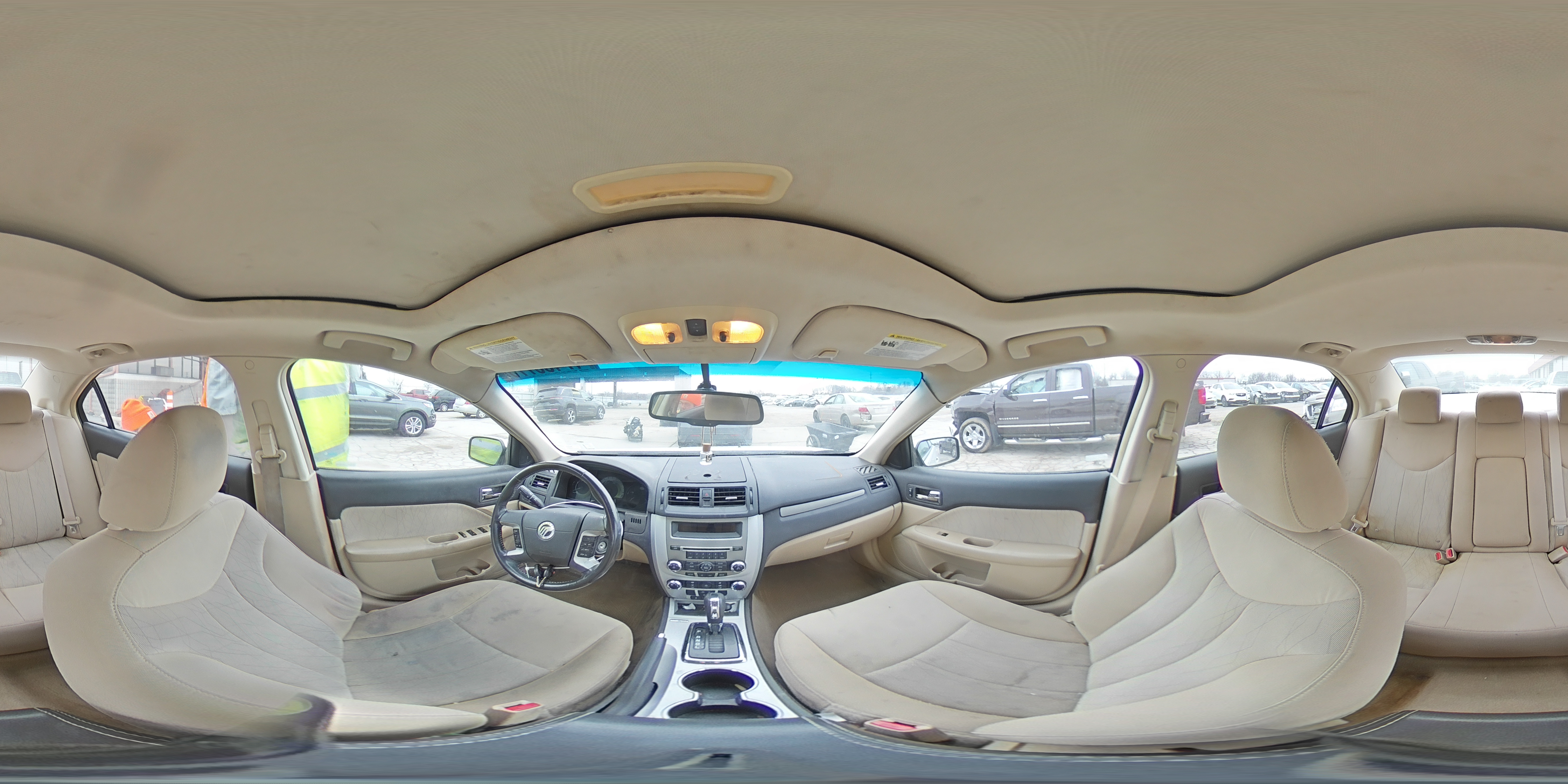 2010 Mercury Milan - Image 13