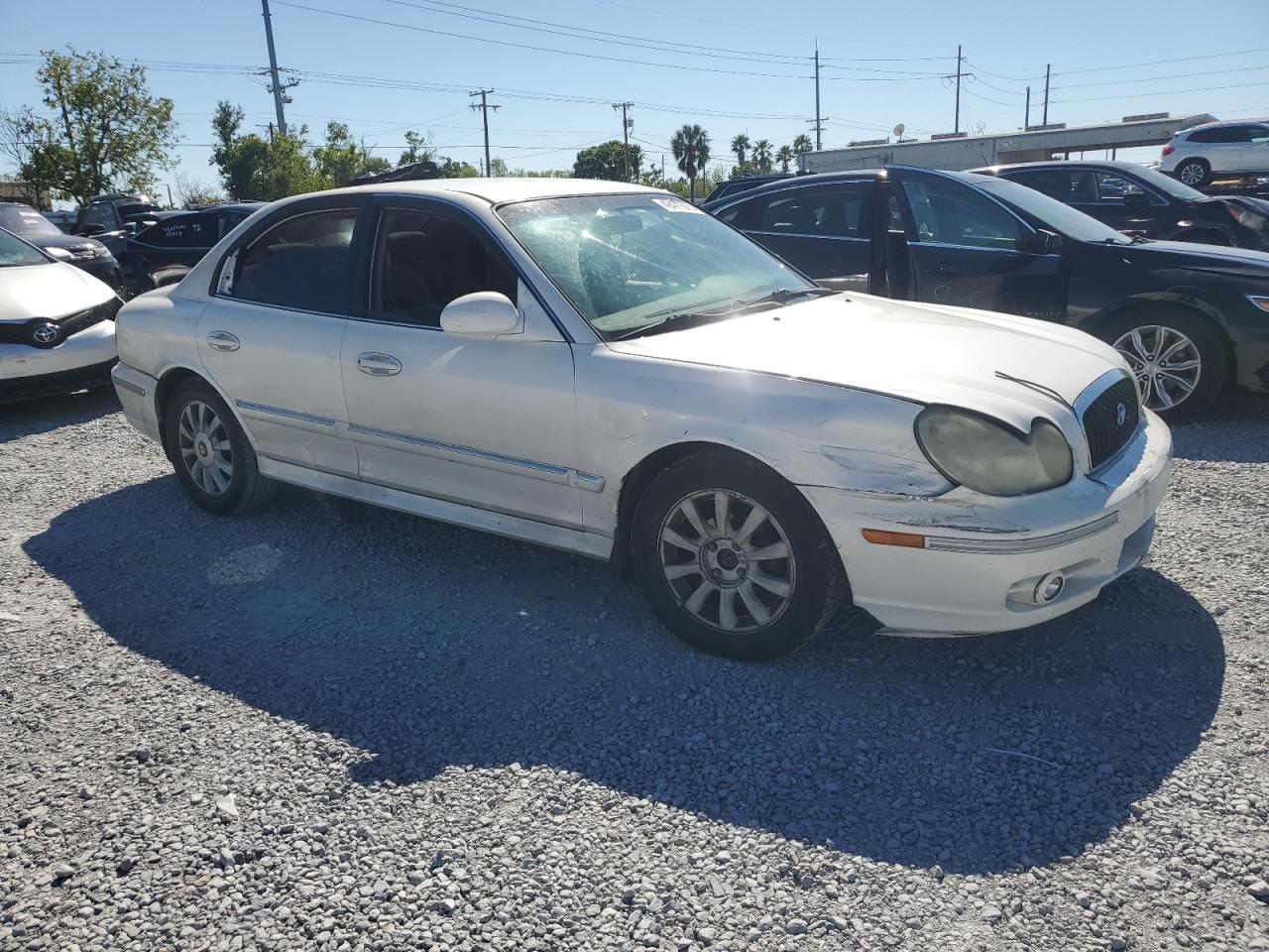 2003 Hyundai Sonata - Image 4